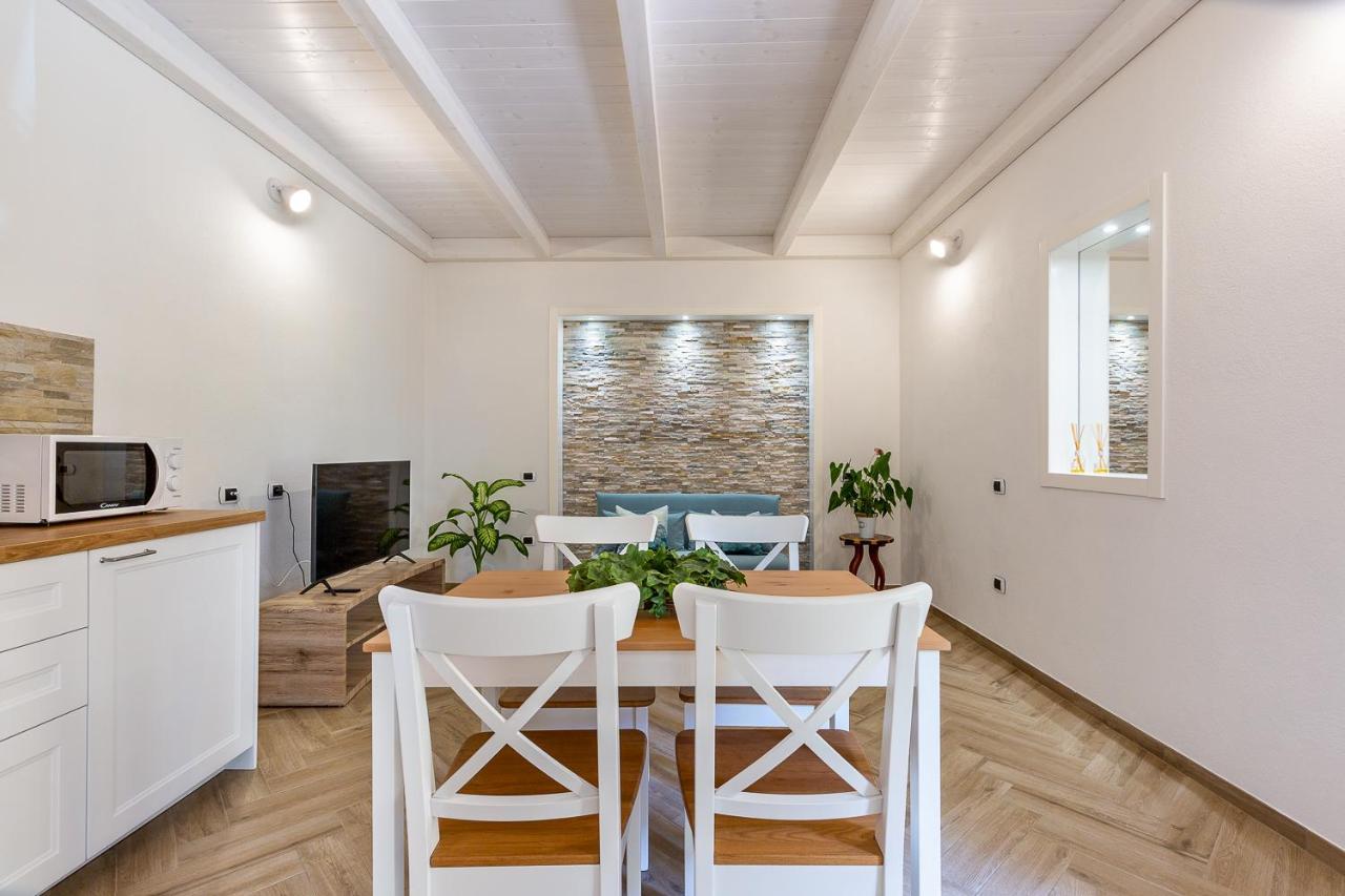 Casa Titina Lägenhet Capoterra Exteriör bild