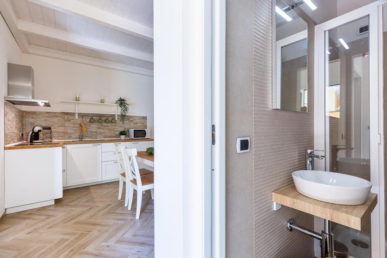 Casa Titina Lägenhet Capoterra Exteriör bild